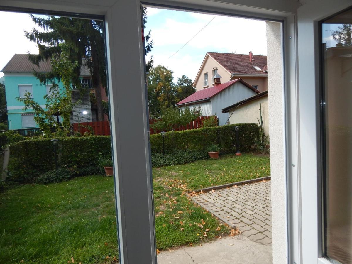 Hajdu Vendeghaz Hotel Hajduszoboszlo Luaran gambar