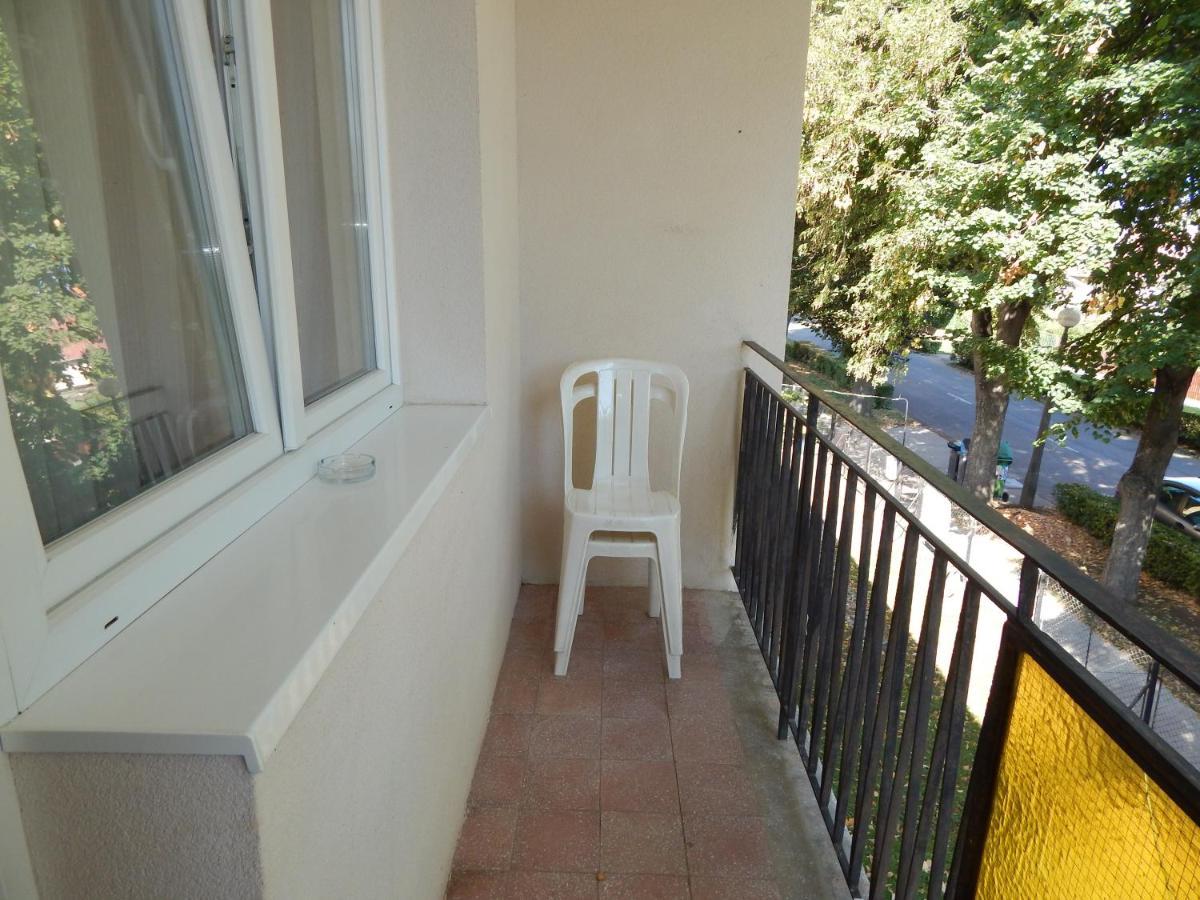 Hajdu Vendeghaz Hotel Hajduszoboszlo Luaran gambar